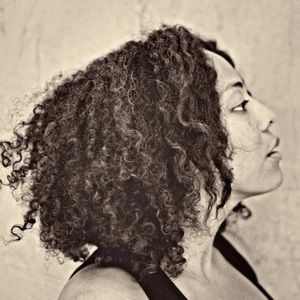 Meet your Posher, Loryn